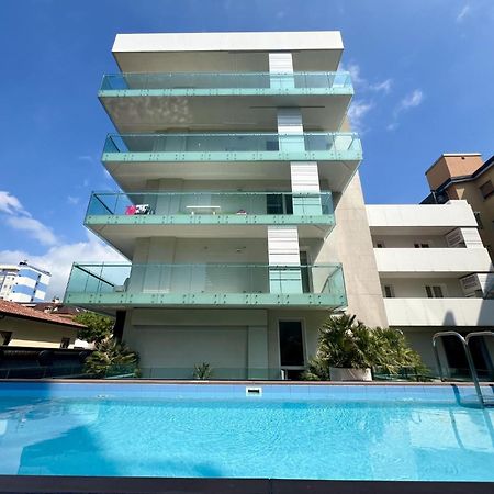 Apartment Fiore-2 By Interhome Lignano Sabbiadoro Luaran gambar