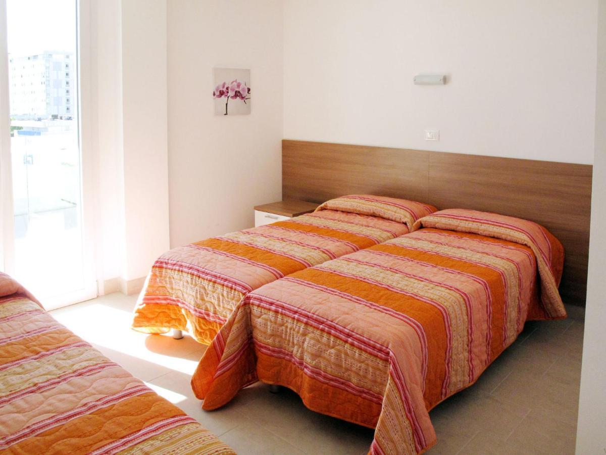 Apartment Fiore-2 By Interhome Lignano Sabbiadoro Luaran gambar